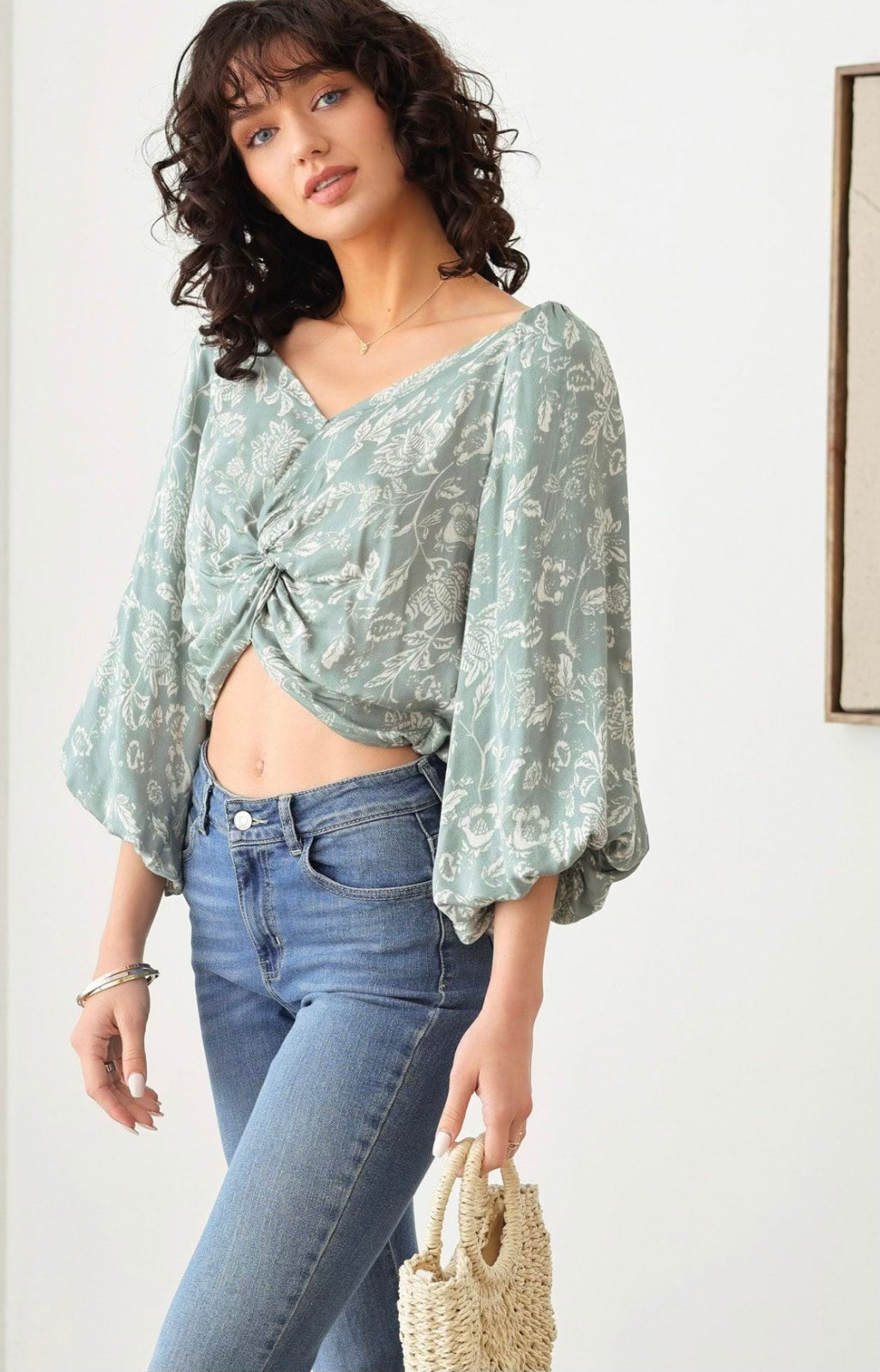 Boho Floral Print Twist Front Puff Sleeve top