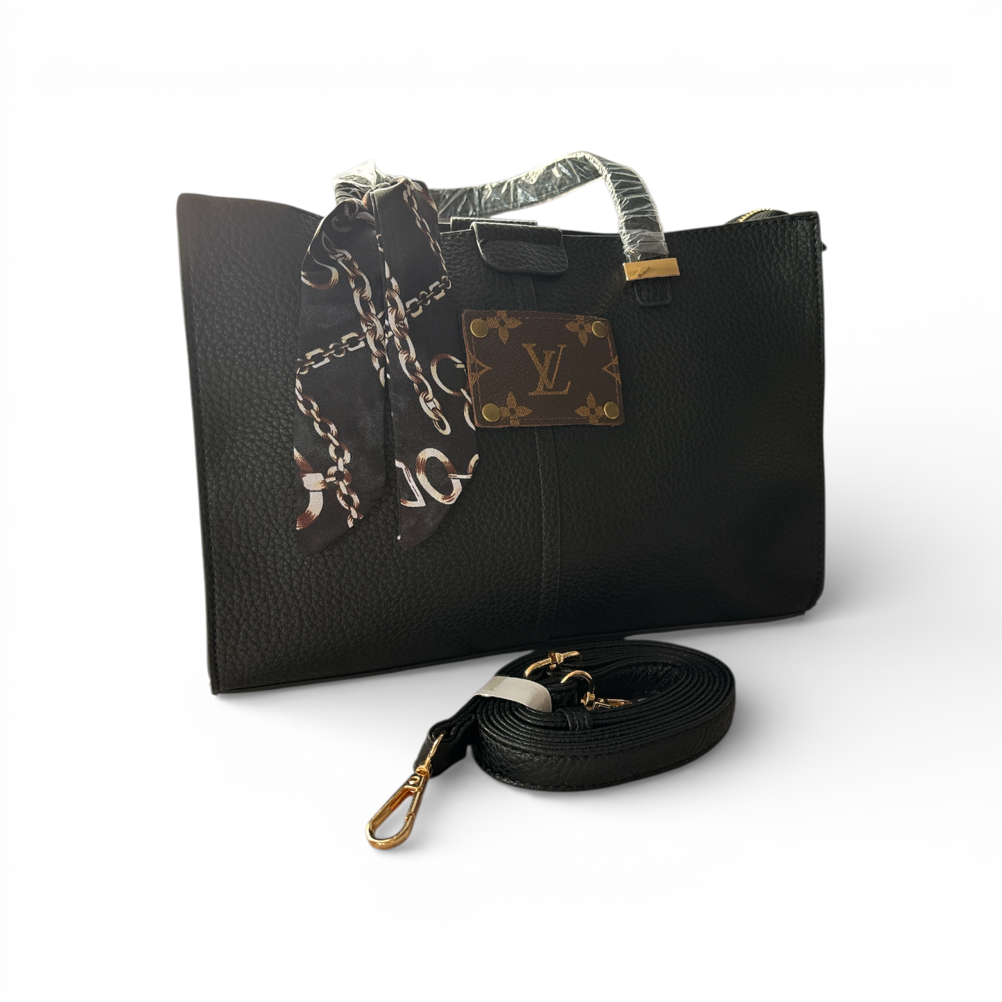 The Fast Hand Minimal Satchel in Black